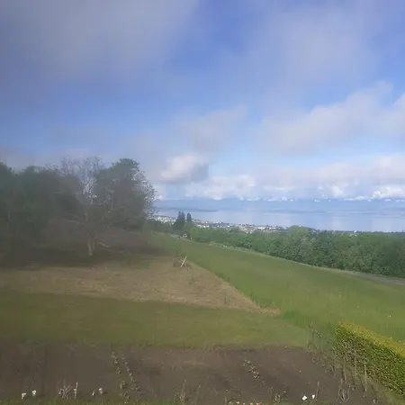 Le Leman * Champanges